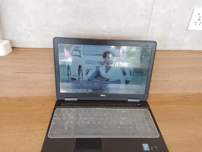 Dell Latitude E5540 i5 4th Generation 8 GB, 128 Samsung SSD 10/10,