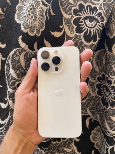 Apple iPhone 15 Pro