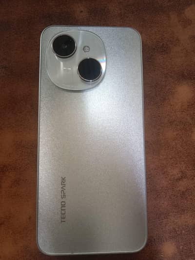 Tecno Spark Go 1