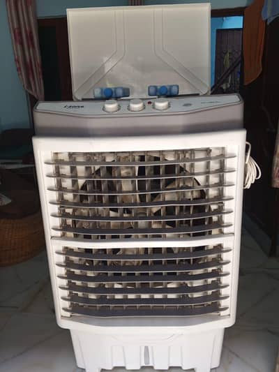 Izone yas-13000 plus Air Cooler