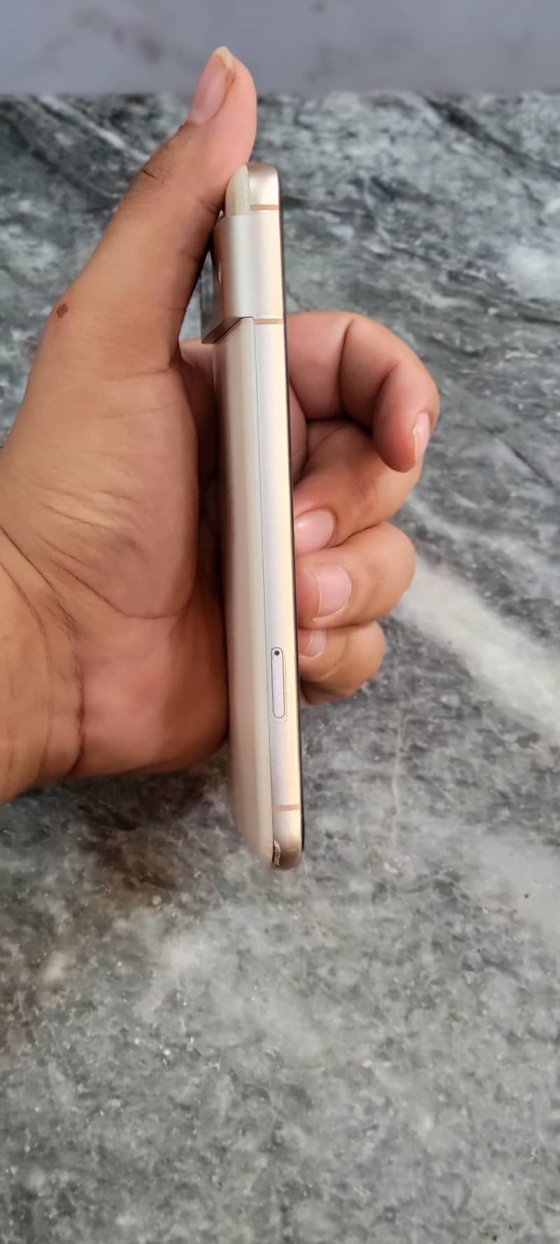 Google Pixel 8 5