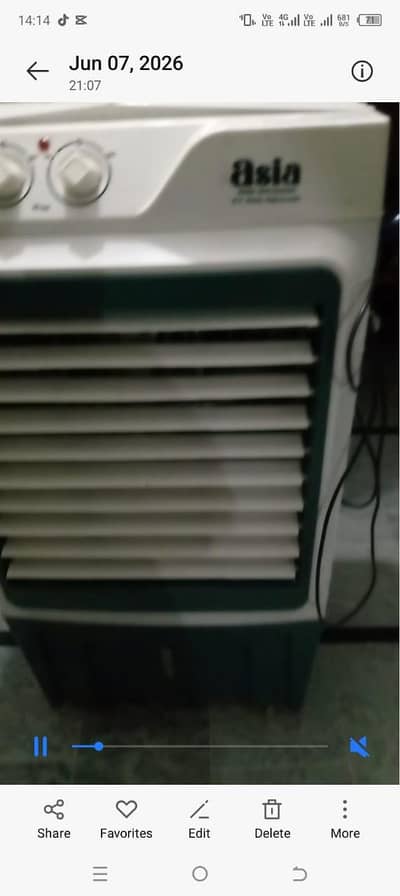 Excellent like new room air cooler