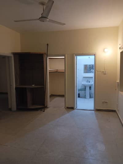 G-11/4 FGEHA D-Type 2nd Floor Flat For Rent
