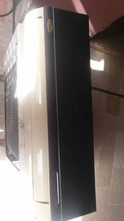 1 Ton Gaba National (Non Inverter)