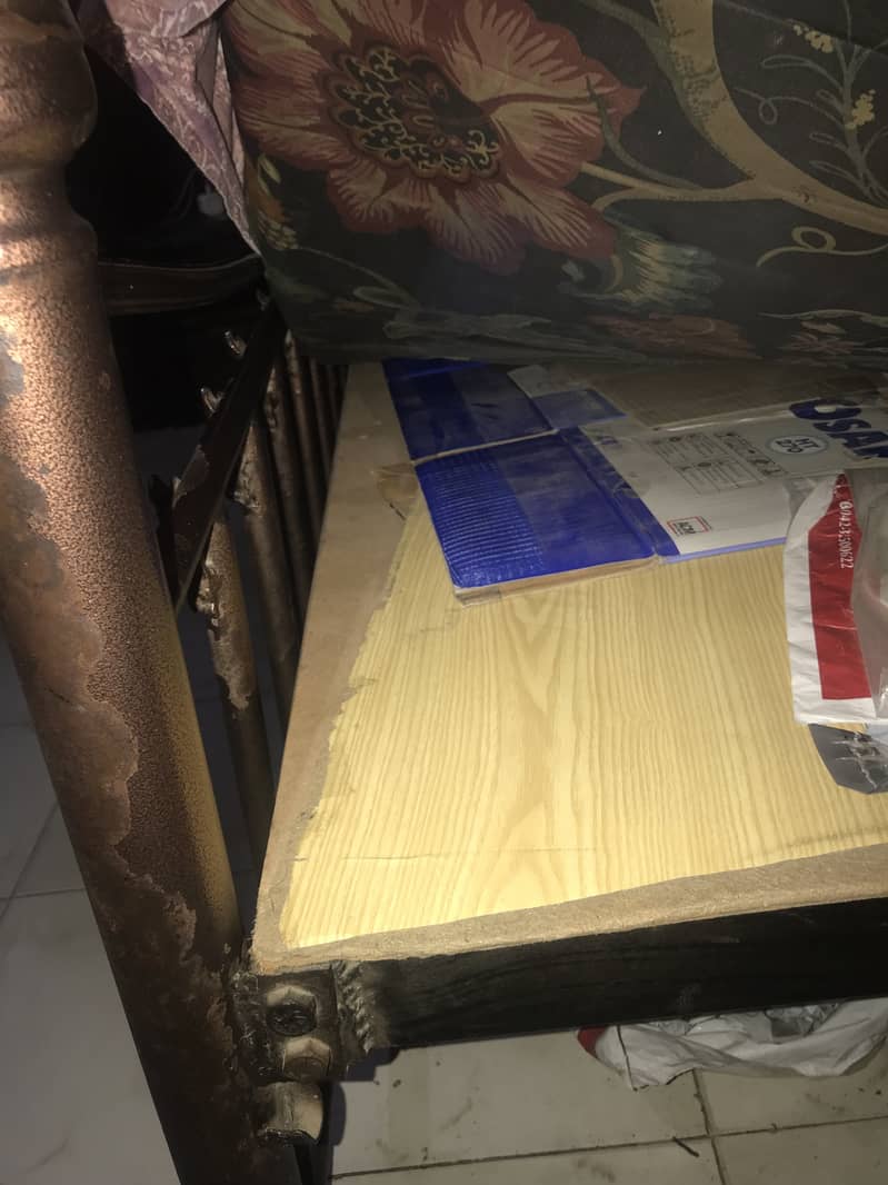 Bed single 1