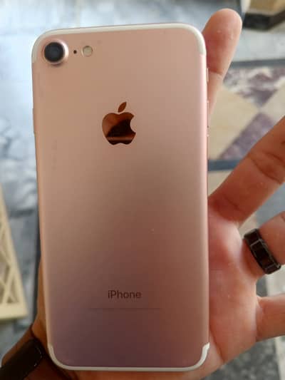 Apple iPhone 7