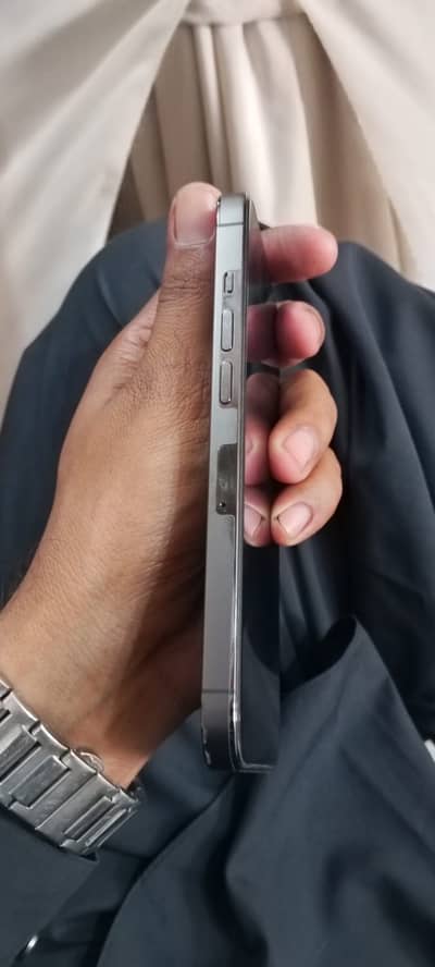 Apple iPhone 13 Pro