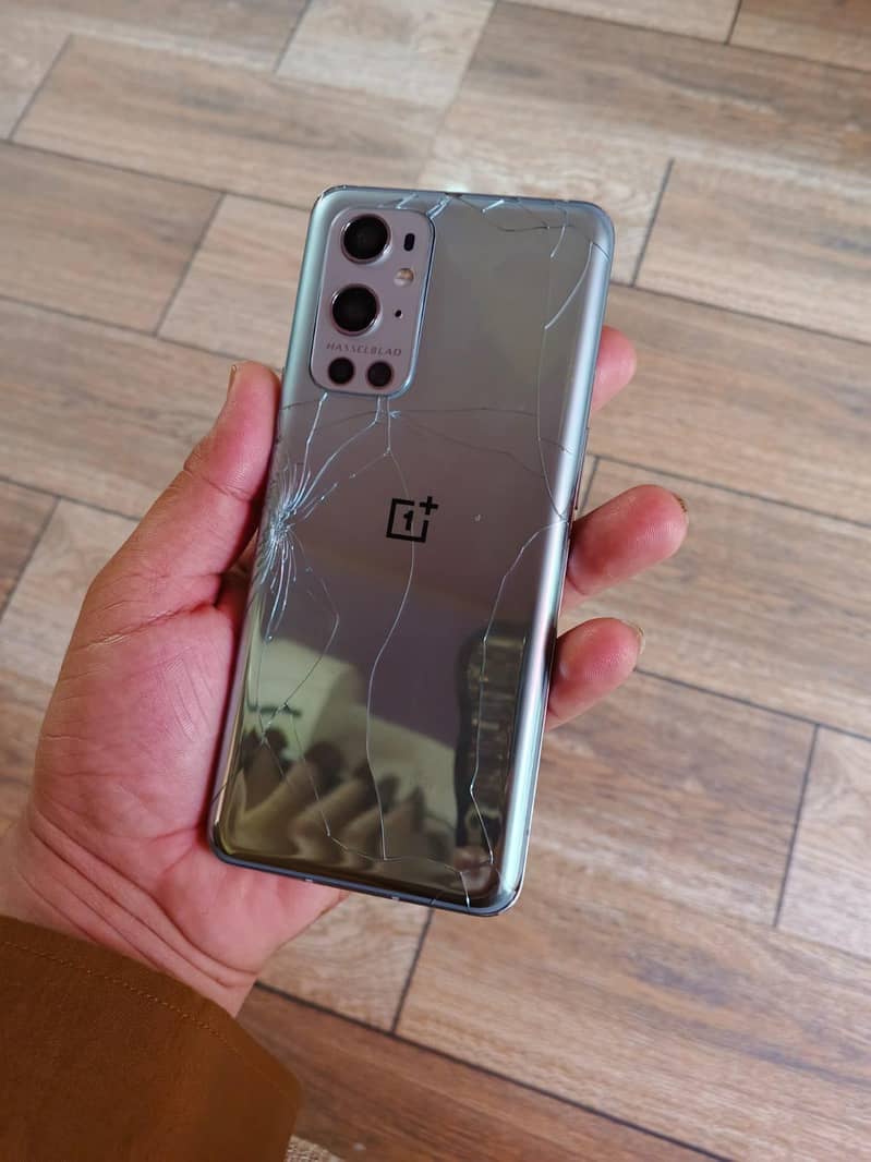 One Plus 9 Pro 3