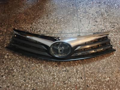 Genuine front grill Corolla 2015 to 2017
