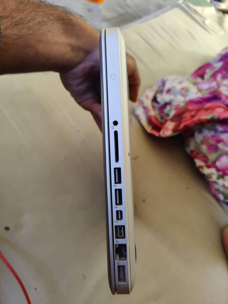 cheap MacBook 5