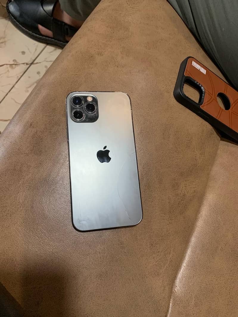 Apple iPhone 12 Pro 1