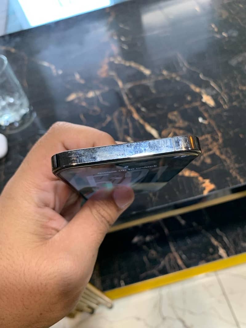 Apple iPhone 12 Pro 3