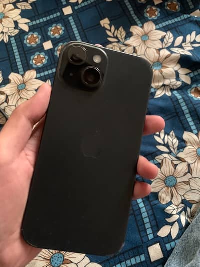 Apple iPhone 15