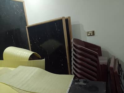 Brown Plastic Student Chairs For Sale Discounted Rate