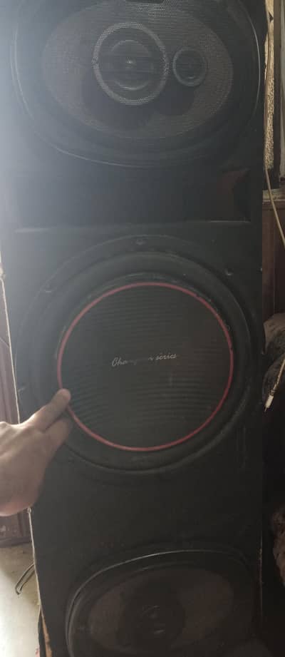 spesker woofer and amplifier