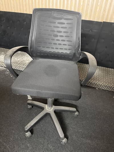 Office chairs & Tables