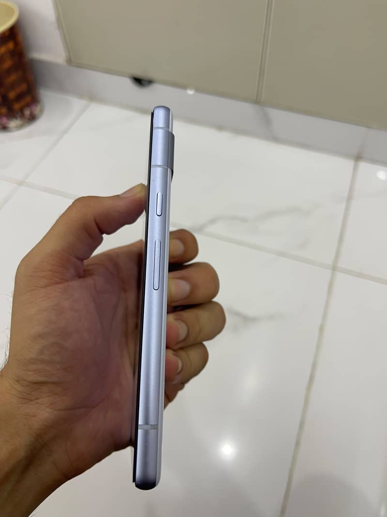 Google Pixel 7a 2
