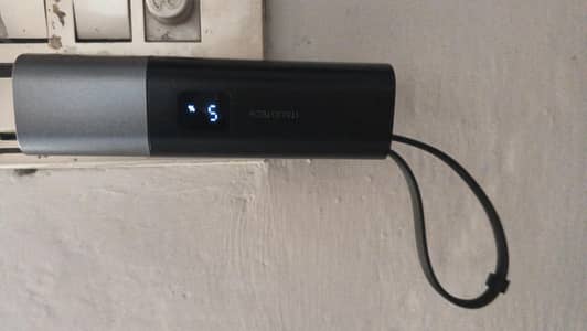 Italio tech power bank plus Charger