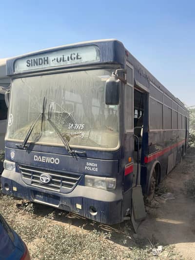 Daewoo Bus Model 2009 with complete file/papers