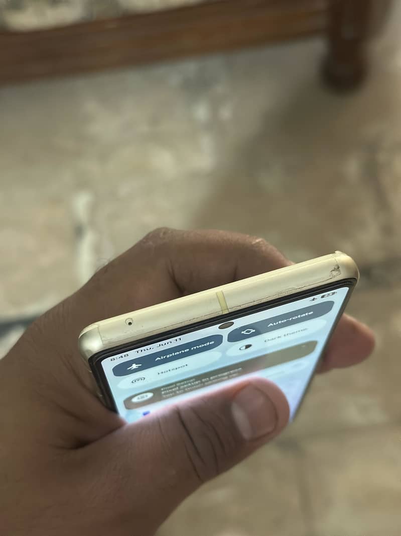 Google Pixel 7 4