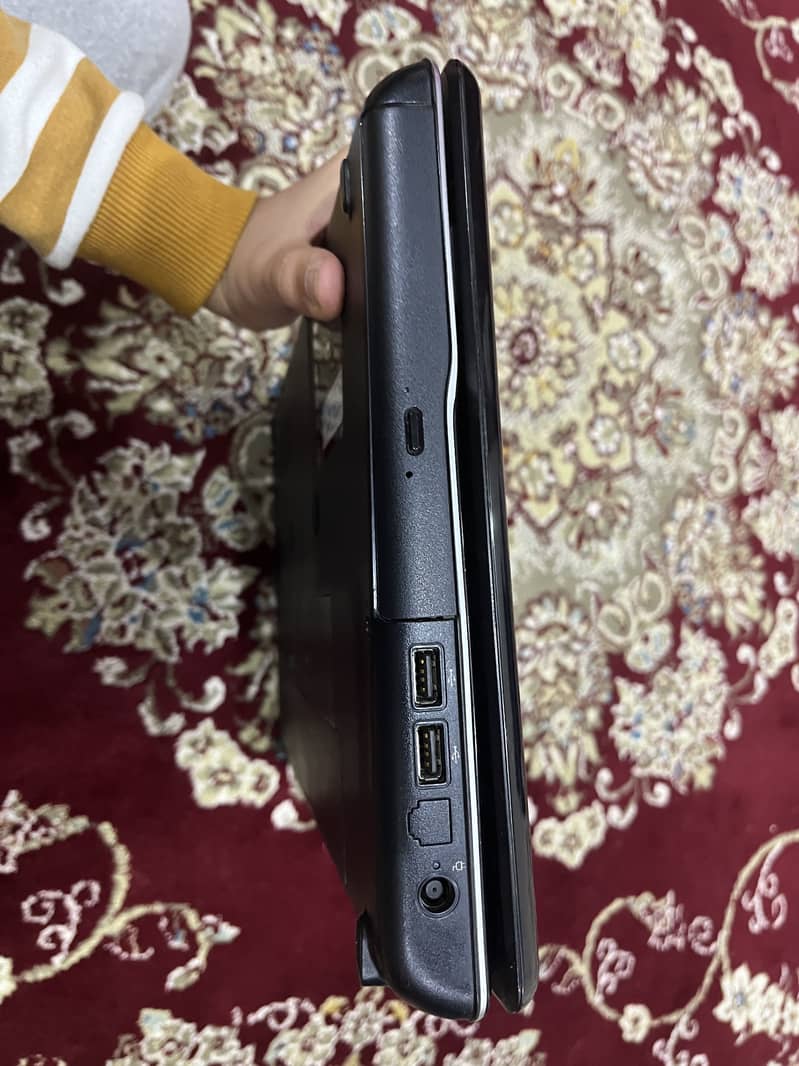 Compac laptop 6