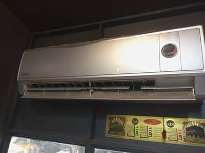 GREE AC 1.5 TON FOR SELL
