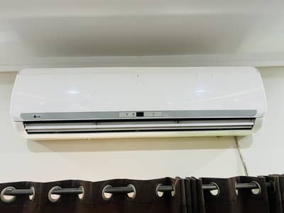 Original LG 1.5 Ton Extra Good Condition AC