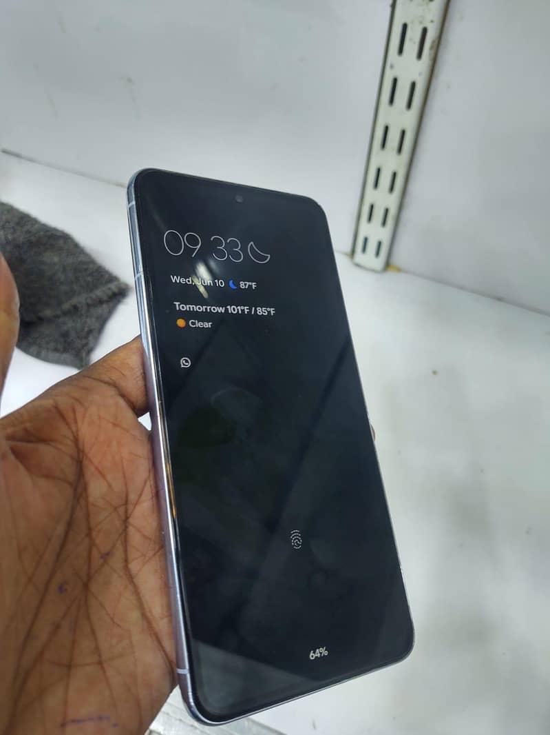 Google Pixel 8 Pro 0