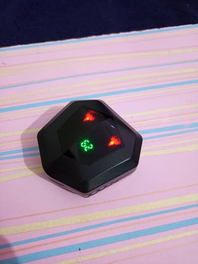 N 35 gaming Airpods
