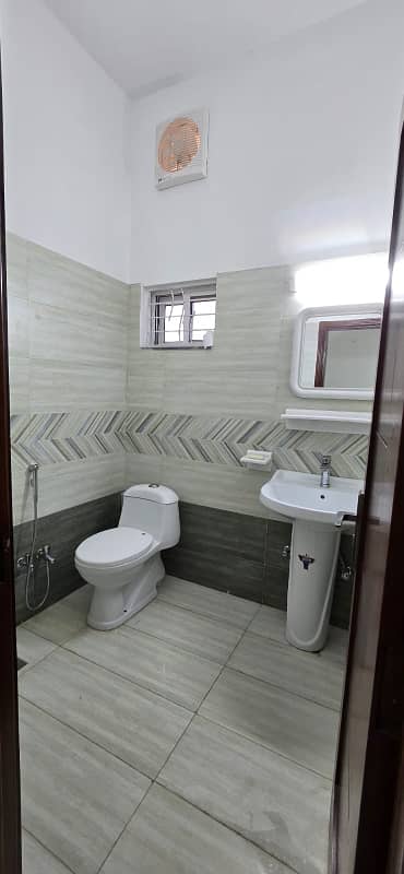 Vip 1 bedroom apartment for rent in Sheranwalla Height canal road lahore