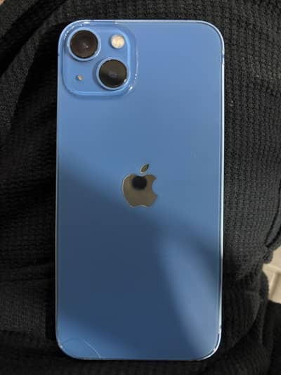 Apple iPhone 13