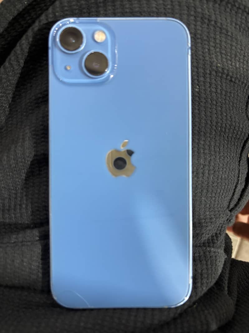 Apple iPhone 13 5