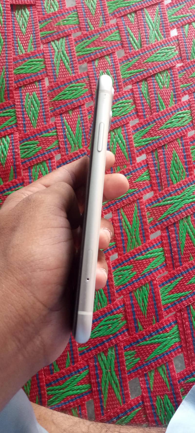 Apple iPhone 11 8