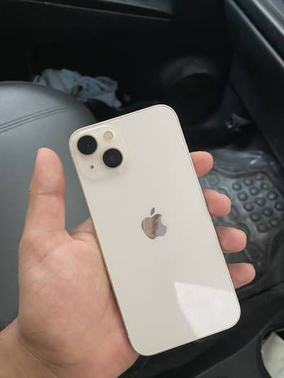 Apple iPhone 13