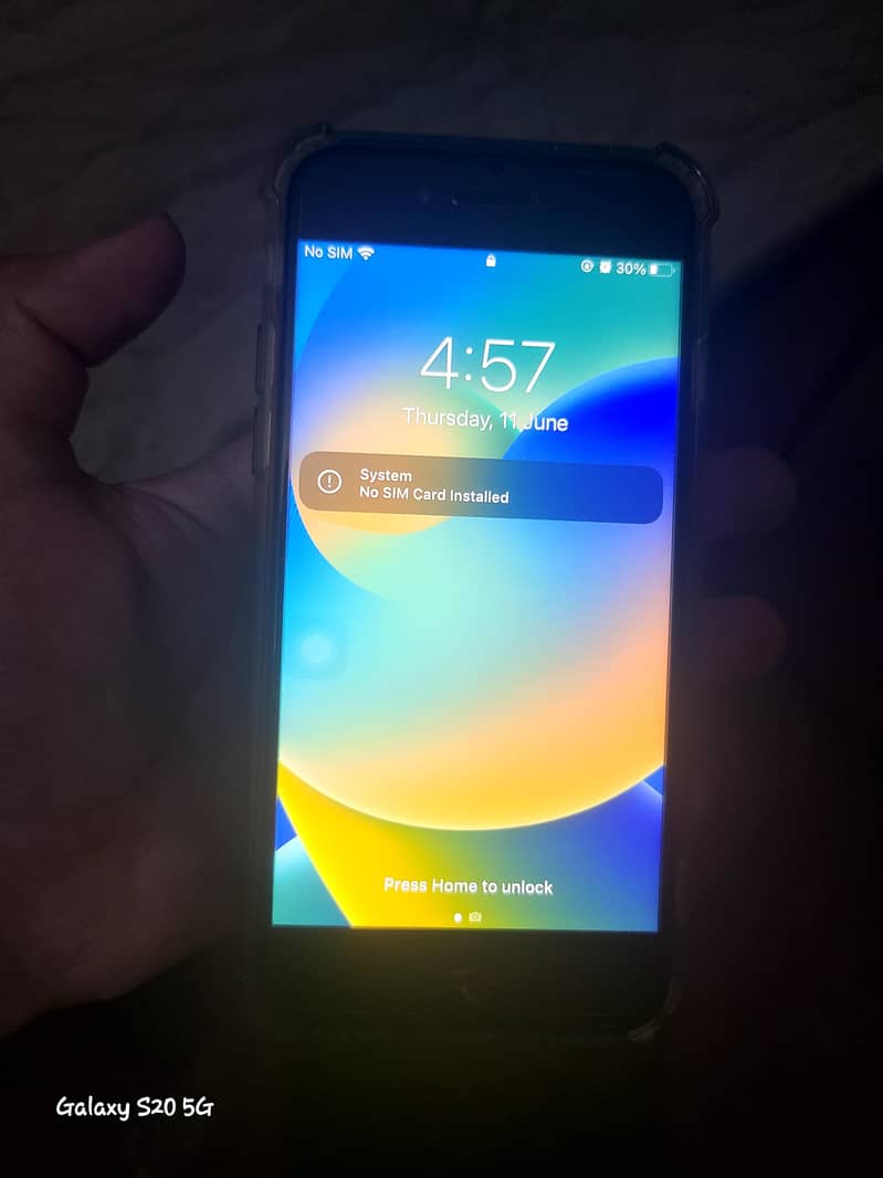 Apple iPhone 7 4