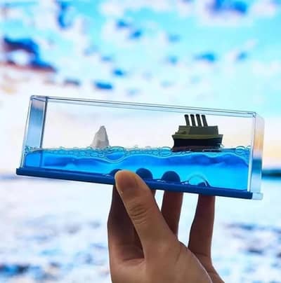 Titanic Cruise Ship Unsinkable Fluid Drip Bottle Decoration
