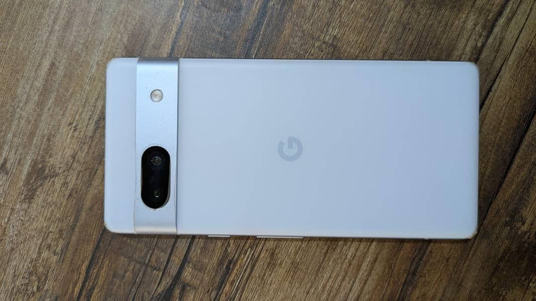 Google Pixel 7a 1
