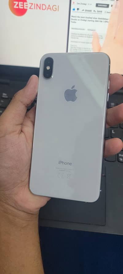 iphone XSMAX  03057095015 whatsapp