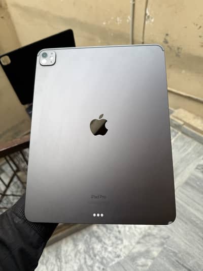 iPad Pro M4 13-inch 256gb