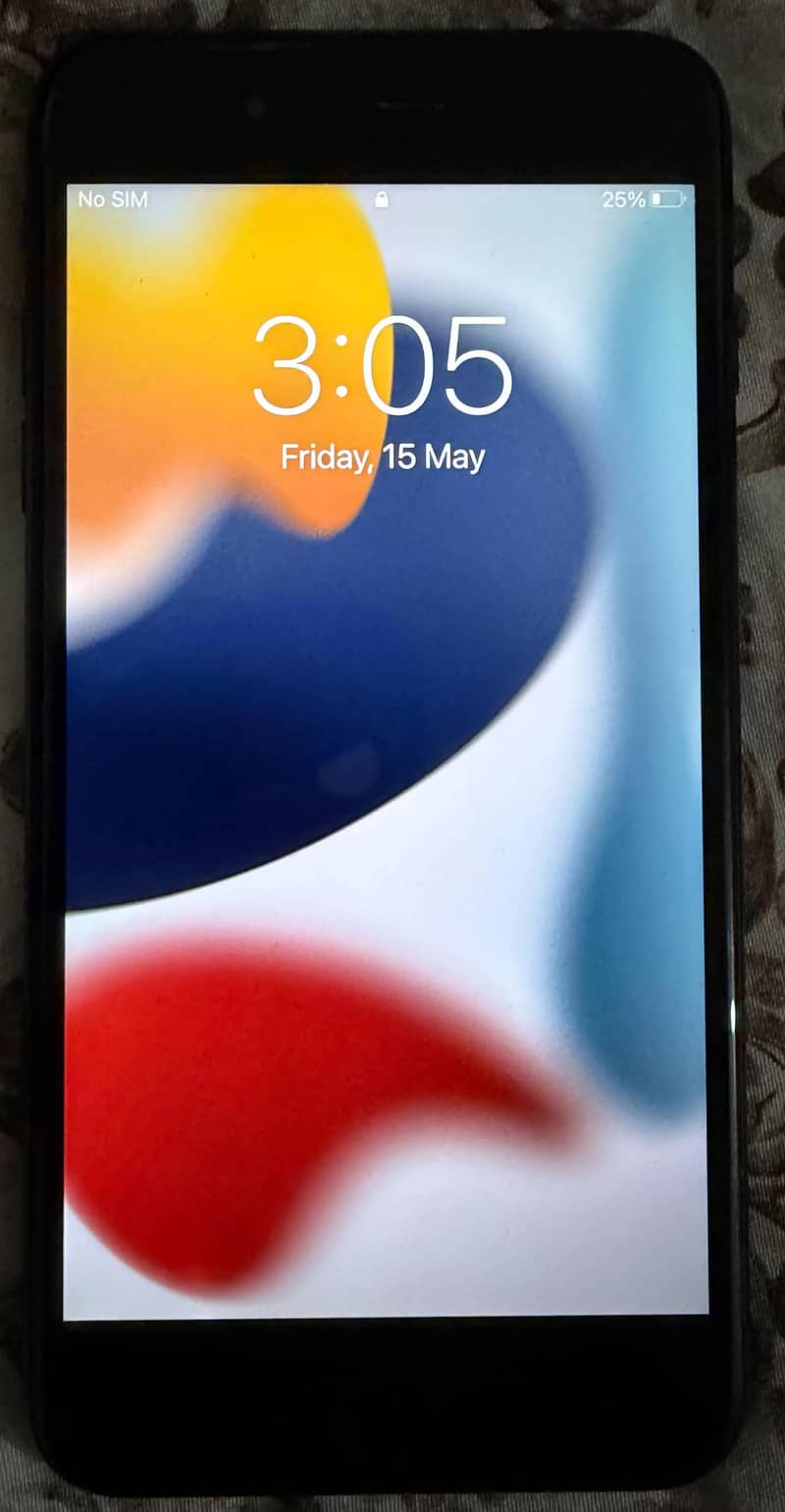 Apple iPhone 7 Plus 0