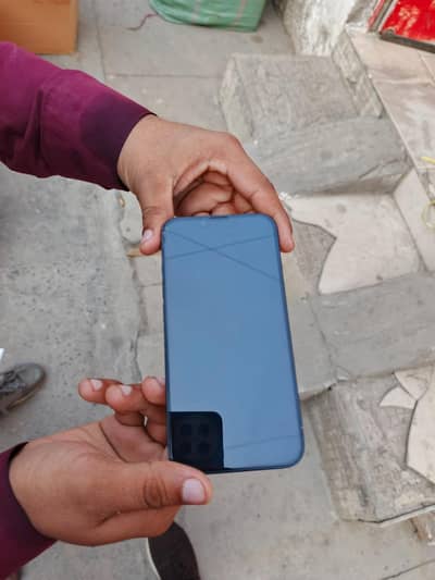 iPhone 13 simple Non PTA