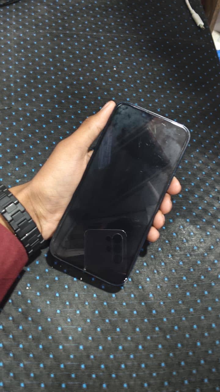Apple iPhone 14 plus 0
