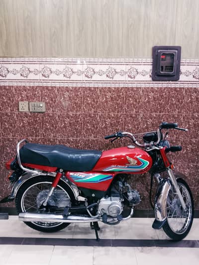 Honda cd 70 total original bike