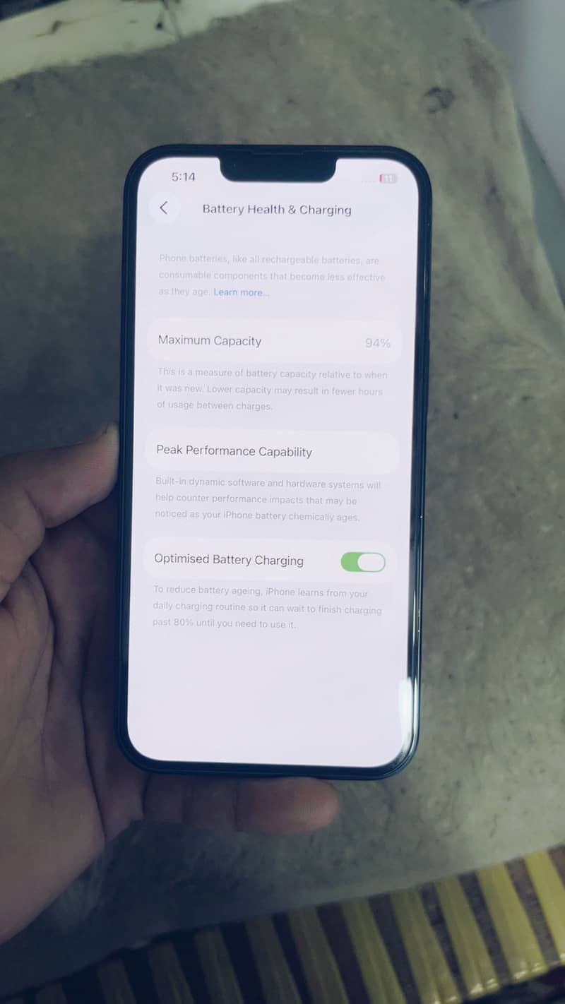 Apple iPhone 13 3
