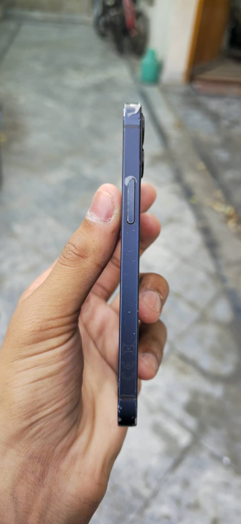 Apple iPhone 12 mini 4