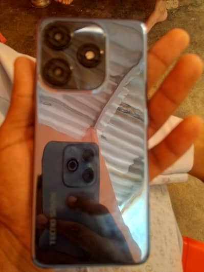 Tecno Spark 10C 4+4 /128 urgent sell Completely Watt ap no. 03211354509
