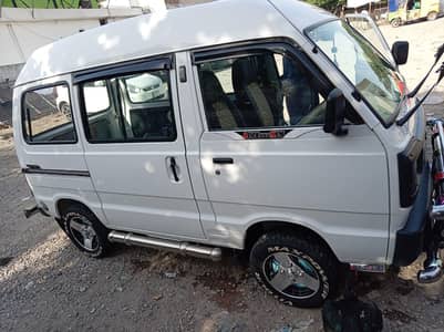 Suzuki Bolan 2023 GREEN GLASS