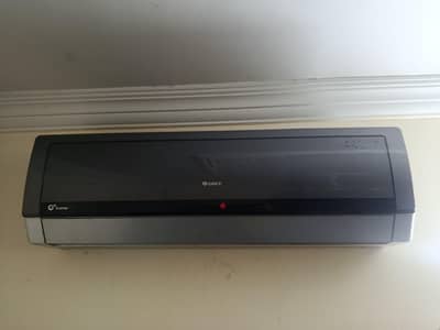 Gree G10 1Ton ac used like new