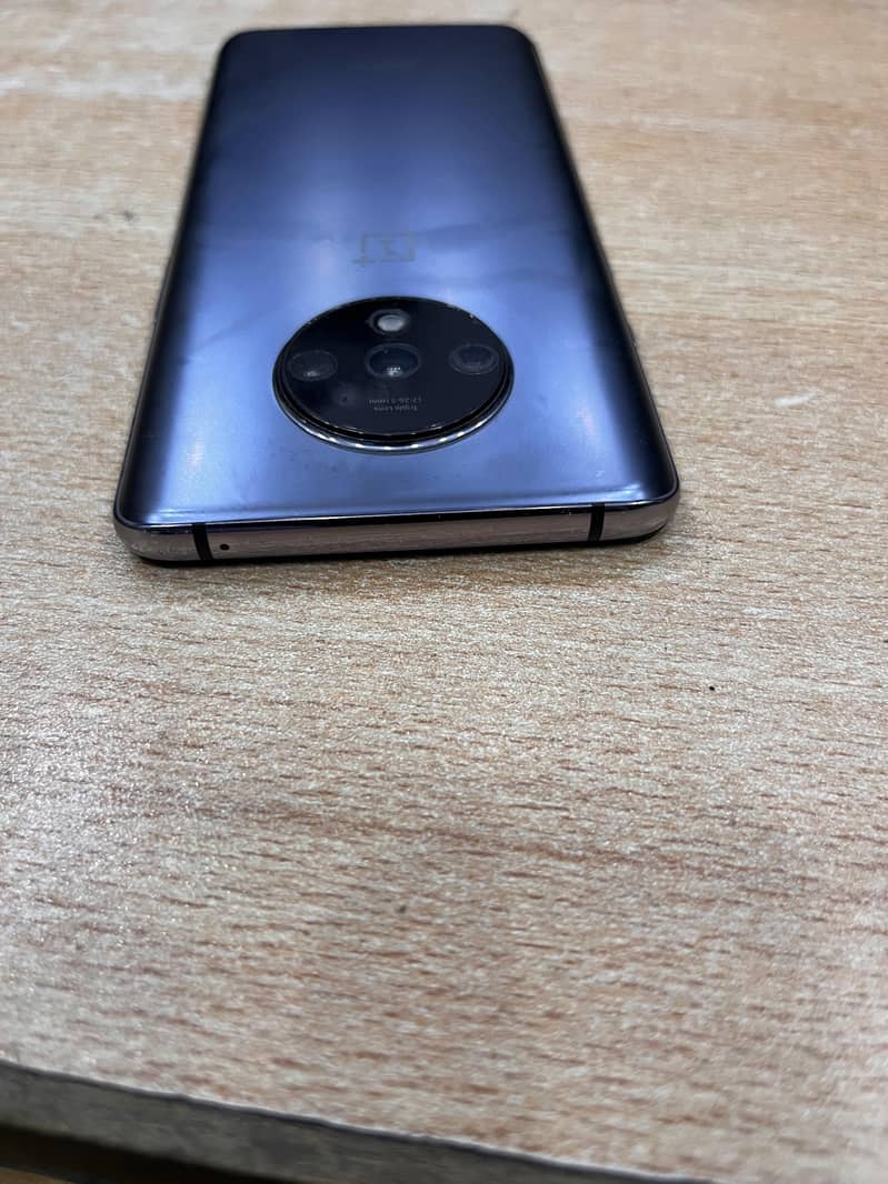 One Plus 7T 4