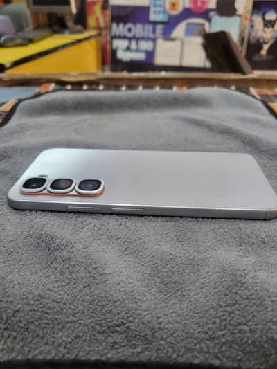 Infinix Hot 60 pro